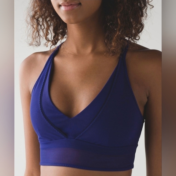 Lululemon Essential Rhythm Bra Emperor Blue - Picture 2 of 6